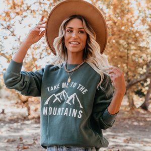 Take Me to the Mountains Graphic Sweatshirt